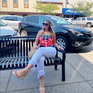 Meet your Posher, Alexandra